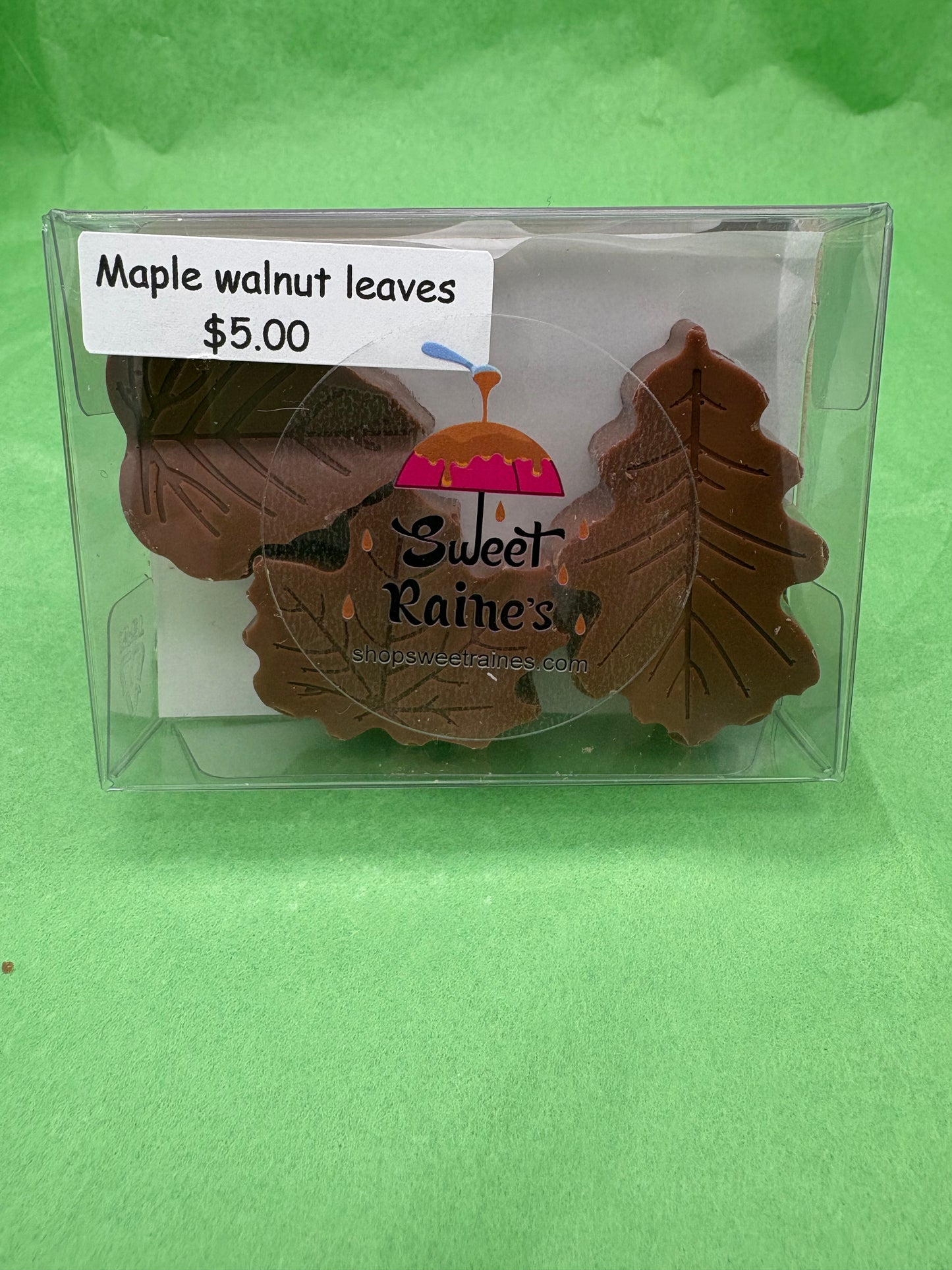 Maple walnut filled leaves